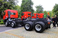 东风柳汽 乘龙H5 350马力 8X4 6.8米自卸车(国六)(LZ3310H5FC1)