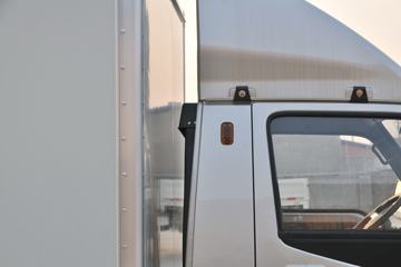 �ƿ�ŷ�� ����F3-1 1.5L 112���� ���� 3.08�׵�����ʽ΢��(����)ͼƬ