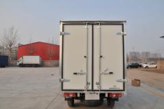 唐骏欧铃 赛菱F3-1 1.5L 112马力 汽油 3.08米单排厢式微卡(国六)(ZB5023XXYADC3L)