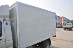 唐骏欧铃 赛菱F3 1.5L 112马力 汽油 3.08米单排厢式微卡(1.5T后桥)(国六)(ZB1030AD...