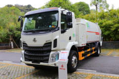 东风柳汽 新乘龙M3 4X2 排半纯电动压缩式垃圾车(福龙马牌)218kWh