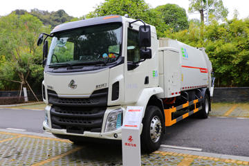 东风柳汽底盘&nbsp;电动垃圾车外观图片