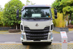东风柳汽 新乘龙M3 4X2 排半纯电动压缩式垃圾车(福龙马牌)218kWh