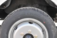 唐骏欧铃 V5系列 129马力 3.01米双排栏板轻卡(国六)(ZB1030VSD5L)