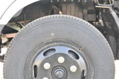 唐骏欧铃 T1系列 110马力 4.15米单排栏板轻卡(ZB1041KDD6V)