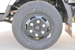 唐骏欧铃 T1系列 110马力 4.15米单排栏板轻卡(ZB1041KDD6V)