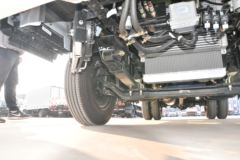 唐骏欧铃 T1系列 110马力 4.15米单排栏板轻卡(ZB1041KDD6V)