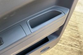 唐骏T6&nbsp;自卸车驾驶室                                               图片