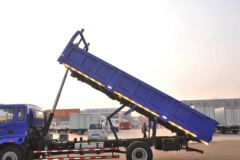 唐骏欧铃 T6系列 160马力 4X2 6.6米自卸车(ZB3160UPG9V)