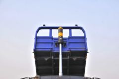 唐骏欧铃 T6系列 160马力 4X2 6.6米自卸车(ZB3160UPG9V)