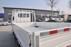 唐骏欧铃 T3系列 旗舰版 116马力 3.88米排半栏板轻卡(五十铃)(ZB1041JPD6V) 唐骏欧铃 T3系列 旗舰版 116马力 3.88米排半栏板轻卡(五十铃)(ZB1041JPD6V)