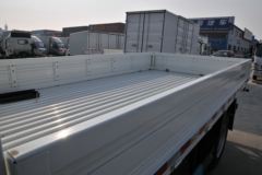 唐骏欧铃 T3系列 旗舰版 116马力 3.88米排半栏板轻卡(五十铃)(ZB1041JPD6V) 唐骏欧铃 T3系列 旗舰版 116马力 3.88米排半栏板轻卡(五十铃)(ZB1041JPD6V)