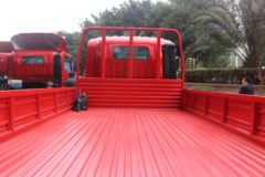 重汽王牌 瑞狮 130马力 4.15米单排栏板自动挡轻卡(国六)(CDW1040HA1Q6)