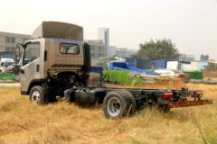 现代商用车 泓图300 116马力 4.18米单排厢式轻卡(CNJ5041XXYZDB33V)