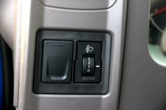 现代商用车 泓图200 116马力 4.095米单排厢式轻卡(CNJ5040XXYEDF33V)