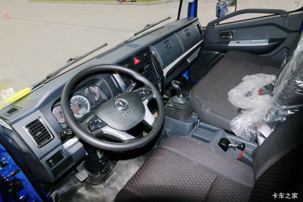 多利卡D6载货车限时促销中 优惠0.5万