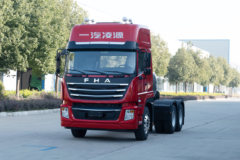 一汽凌河 F200重卡 460马力 6X4 LNG牵引车(CAL4251Q4F4E6)