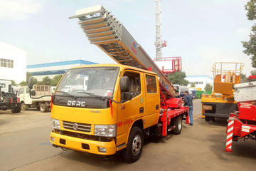 东风 多利卡D6 115马力 4X2 搬家作业车(程力威牌)(CLW5040TBAD5)