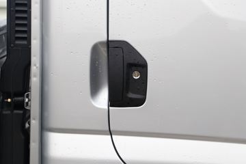 �ɵ���; DX 2.2L 130���� 3.95�׵�������΢��(����)ͼƬ