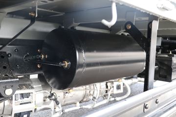 �ɵ���; DX 2.2L 130���� 3.95�׵�������΢��(����)ͼƬ