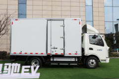 飞碟奥驰 A2系列 4.5T 4.15米单排纯电动厢式轻卡(FD5042XXYW17KBEV)96.77kWh 飞碟奥驰 A2系列 4.5T 4.15米单排纯电动厢式轻卡(FD5042XXYW17KBEV)96.77kWh