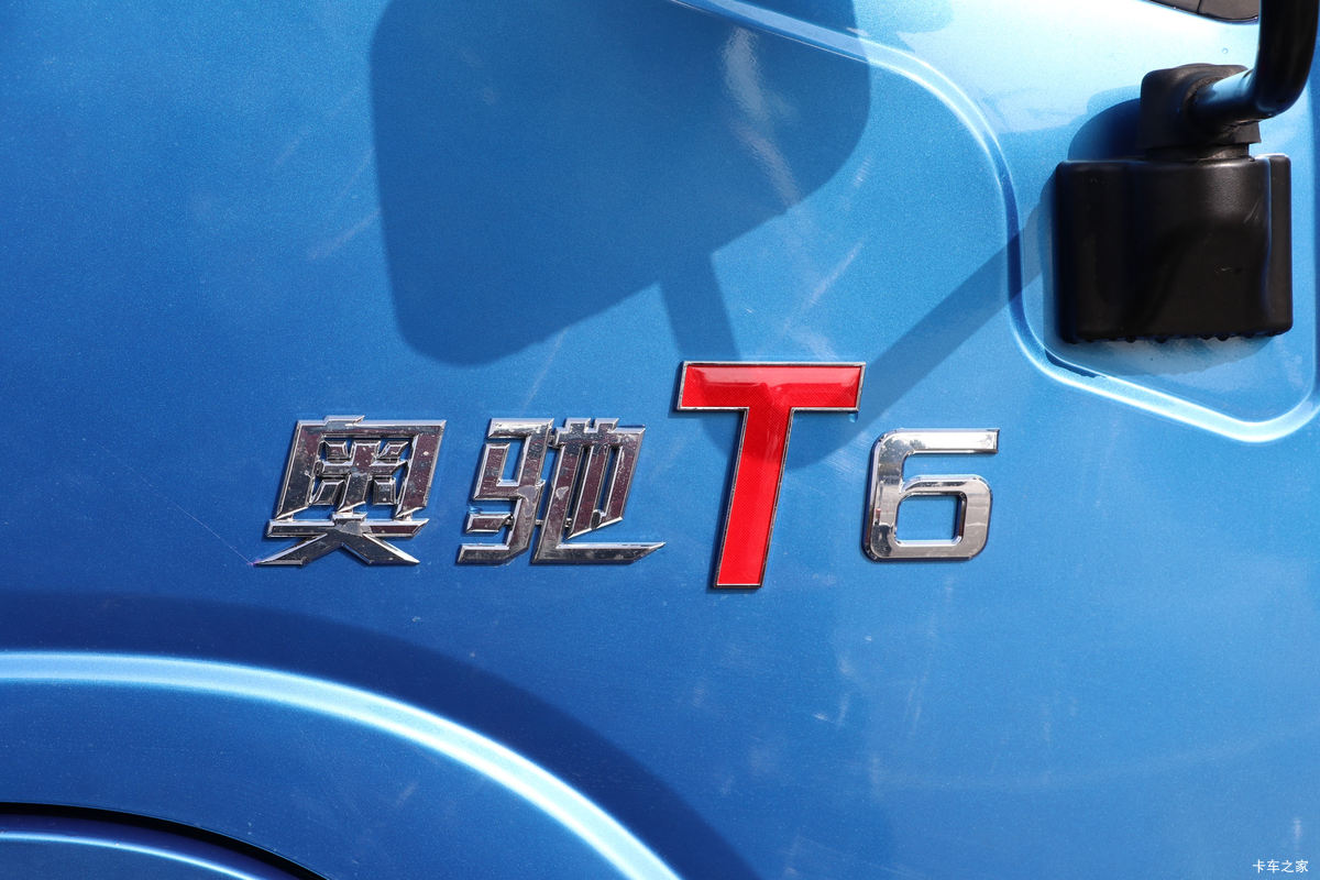 �ɵ��³� T6ϵ�� 220���� 6X2 5.2����ж��(����)���                                                