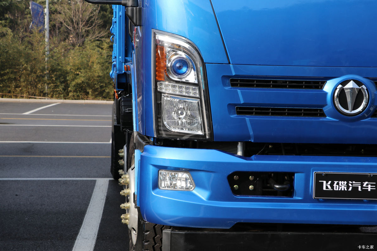 �ɵ��³� T6ϵ�� 220���� 6X2 5.2����ж��(����)���                                                