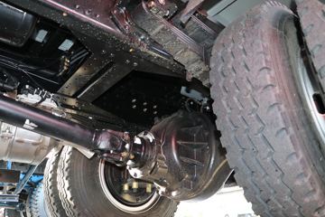 �ɵ��³� T6ϵ�� 220���� 6X2 5.2����ж��(����)ͼƬ