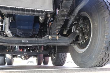 �ɵ��³� T6ϵ�� 220���� 6X2 5.2����ж��(����)ͼƬ