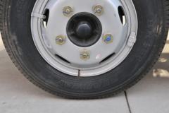 东风 多利卡D5 2018款 88马力 3.8米单排厢式轻卡(EQ5041XXY3BDDAC) 东风 多利卡D5 2018款 88马力 3.8米单排厢式轻卡(EQ5041XXY3BDDAC)