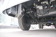 东风 多利卡D6 129马力 4.17米单排厢式轻卡(EQ5041XXY8BD2AC)