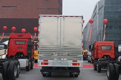 一汽解放 J6L中卡 140马力 4X2 6.8米厢式载货车(CA5160XXYP62K1L3E4)