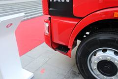 解放 J6P重卡 390马力 6X4 牵引车(轻量化)(CA4250P66K24T1E)