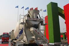 一汽解放 J6P 350马力 6X4 混凝土搅拌车(复合型)(CA5250GJBP66K2L2T1E)