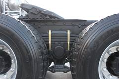 解放 J6P重卡 370马力 6X4 牵引车(CA4250P66K24T1A1EX) 