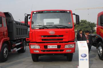 青岛解放 新悍威重卡 260马力 8X4 7米自卸车(CA3310P1K2L3T4EA80)