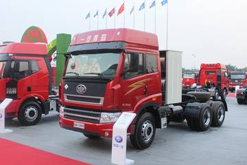 青岛解放 新大威重卡 310马力 6X4 牵引车(CA4257P2K2T1EA80)