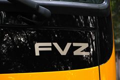 庆铃 FVZ重卡 260马力 6X4 7.1米栏板载货车(FVZ34Q)