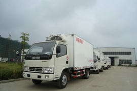 东风多利卡底盘&nbsp;冷藏车外观图片