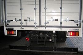 五十铃 FVZ&nbsp;载货车底盘                                                图片