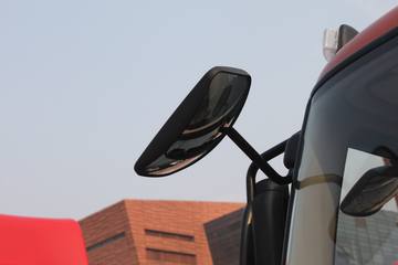 һ����� J6P 220���� 4X2 ��ˮ��(CA5160GSSP62K1L2E4A)ͼƬ