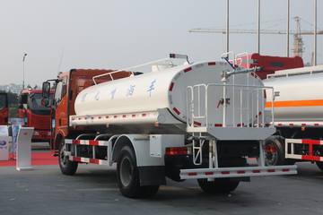 һ����� J6P 220���� 4X2 ��ˮ��(CA5160GSSP62K1L2E4A)ͼƬ