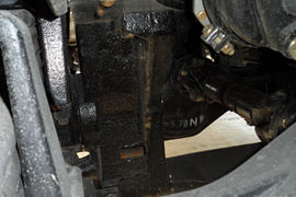 华菱底盘&nbsp;平板运输车底盘图片