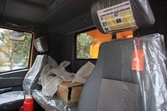 红岩 新金刚重卡 310马力 6X4 5.6米自卸车(CQ3254HMG384EA)