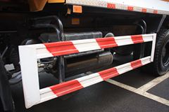 红岩 新金刚重卡 310马力 6X4 5.6米自卸车(CQ3254HMG384EA)