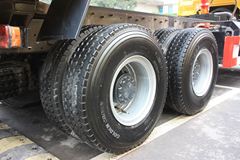 上汽红岩 杰狮 340马力 6X4 垃圾车(舒适版)(CQ5254ZLJHRG384)