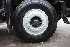 上汽红岩 杰狮 340马力 6X4 混凝土搅拌车(CQ5254GJBHTG384)