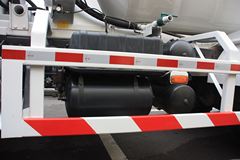 上汽红岩 杰狮 340马力 6X4 混凝土搅拌车(CQ5254GJBHTG384)