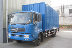 东风商用车 天锦中卡 140马力 4X2 5米厢式载货车(DFL5080XXYB6)