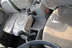 东风商用车 天锦中卡 140马力 4X2 6.75米栏板载货车(DFL1120B7)